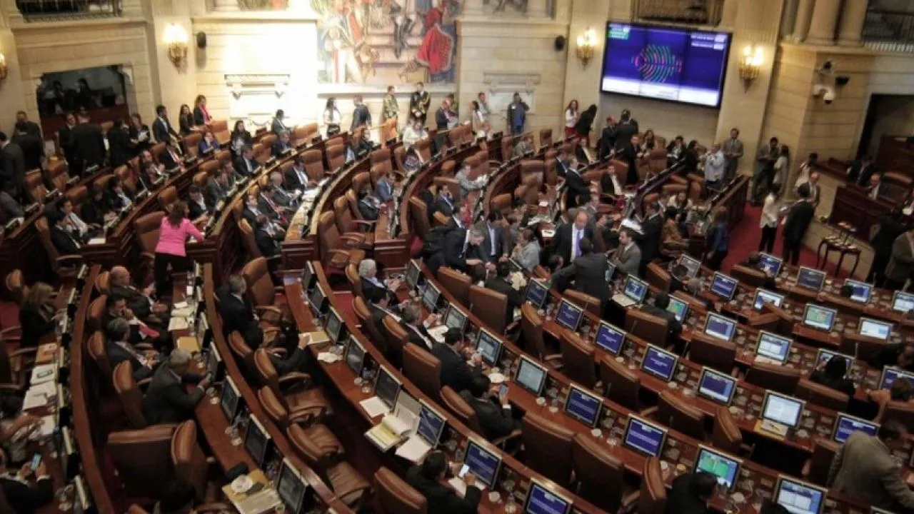 Comisiones económicas aprueban en primer debate el Presupuesto General de la Nación para 2027