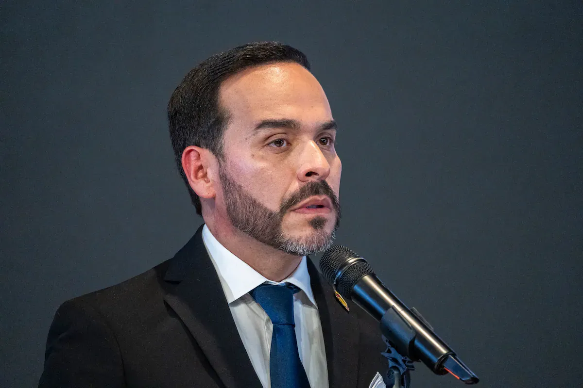 El silencio del presidente electo Abelardo de la Espriella frente a la muerte de un colombiano baleado por el ICE en Estados Unidos