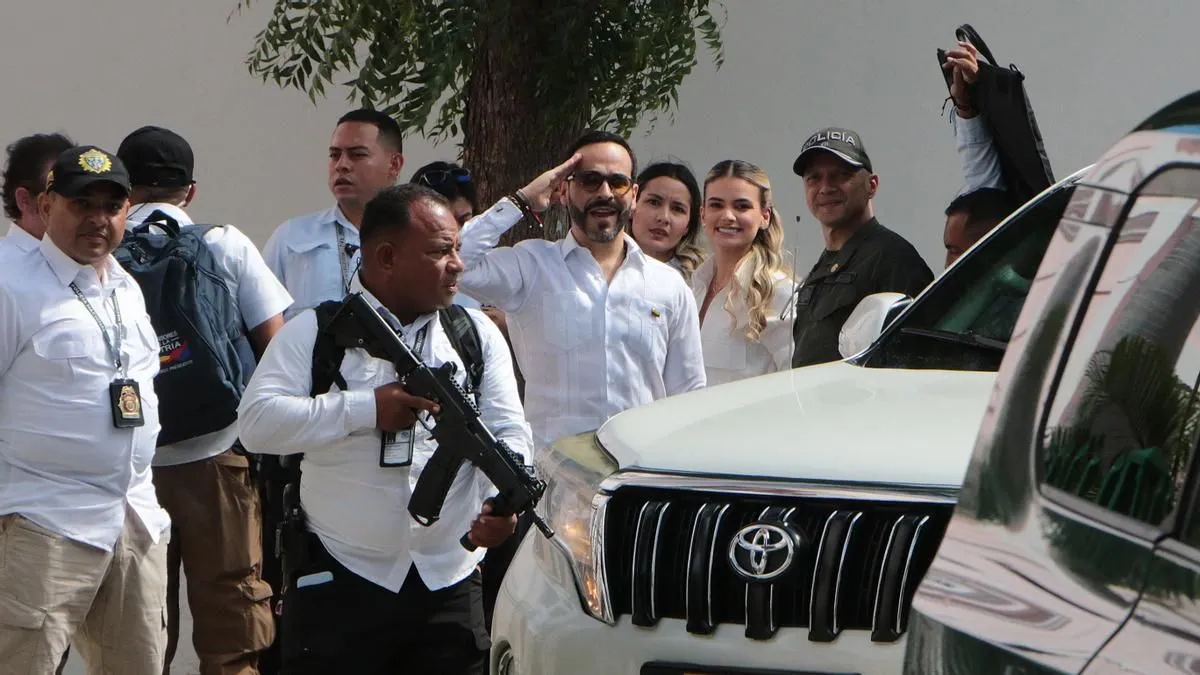 Traspaso de poder en Colombia abre tensión entre De la Espriella y Petro por la juramentación en un cuartel