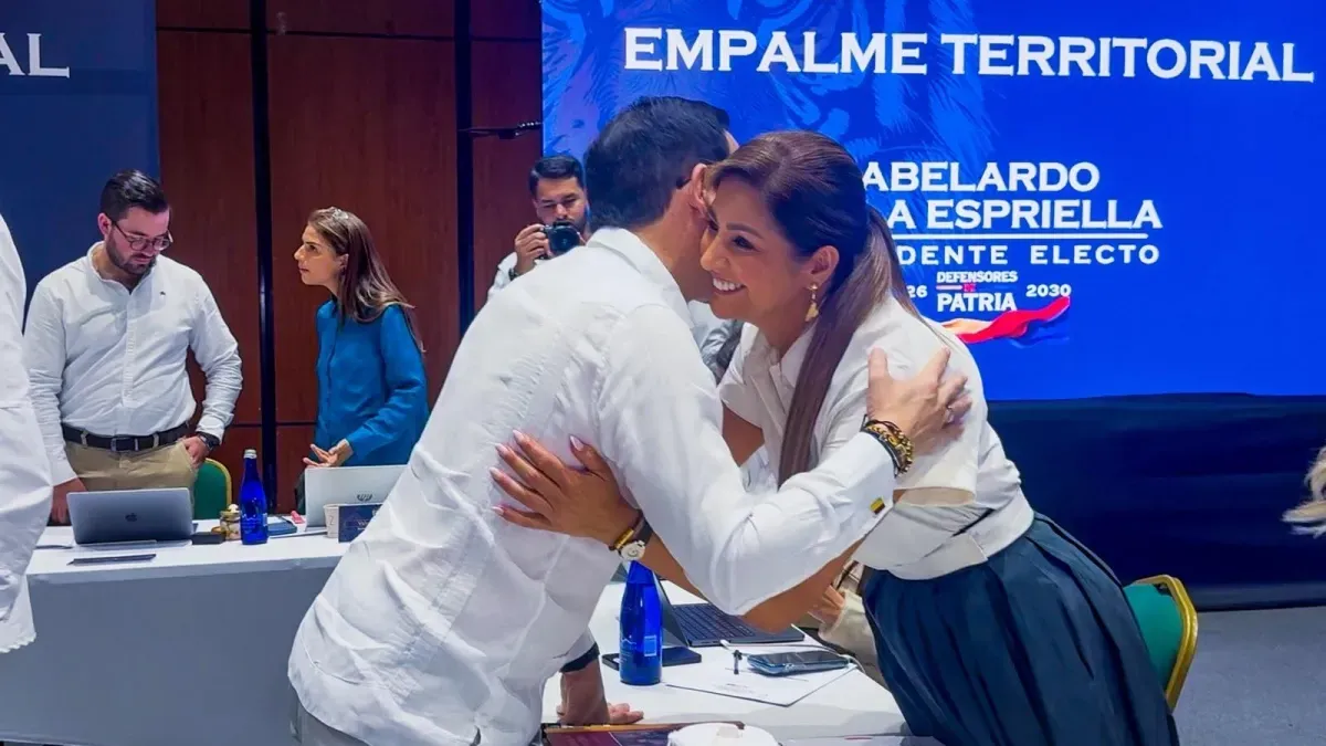 Presidente electo De La Espriella lanza ultimátum a disidencias Farc y anuncia plan de vías terciarias en Tolima