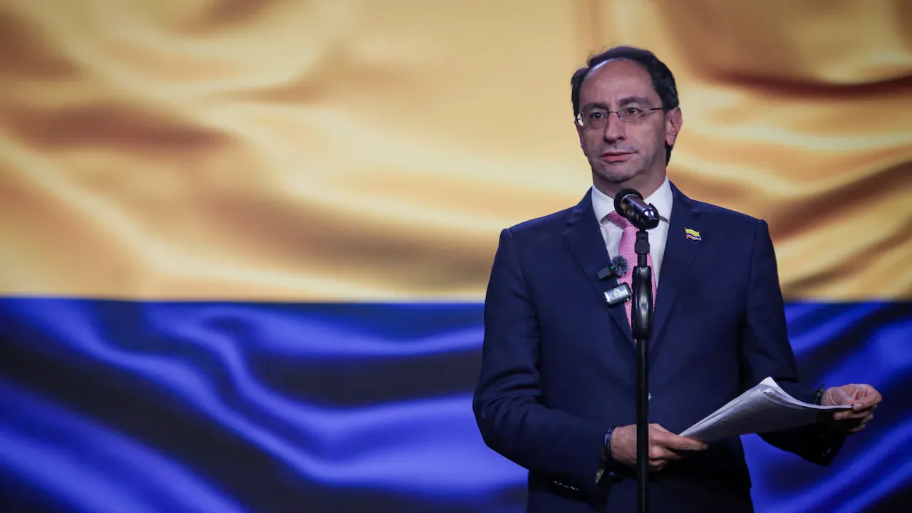 El vicepresidente electo Restrepo inicia gira en EE. UU. con mensaje de reapertura económica
