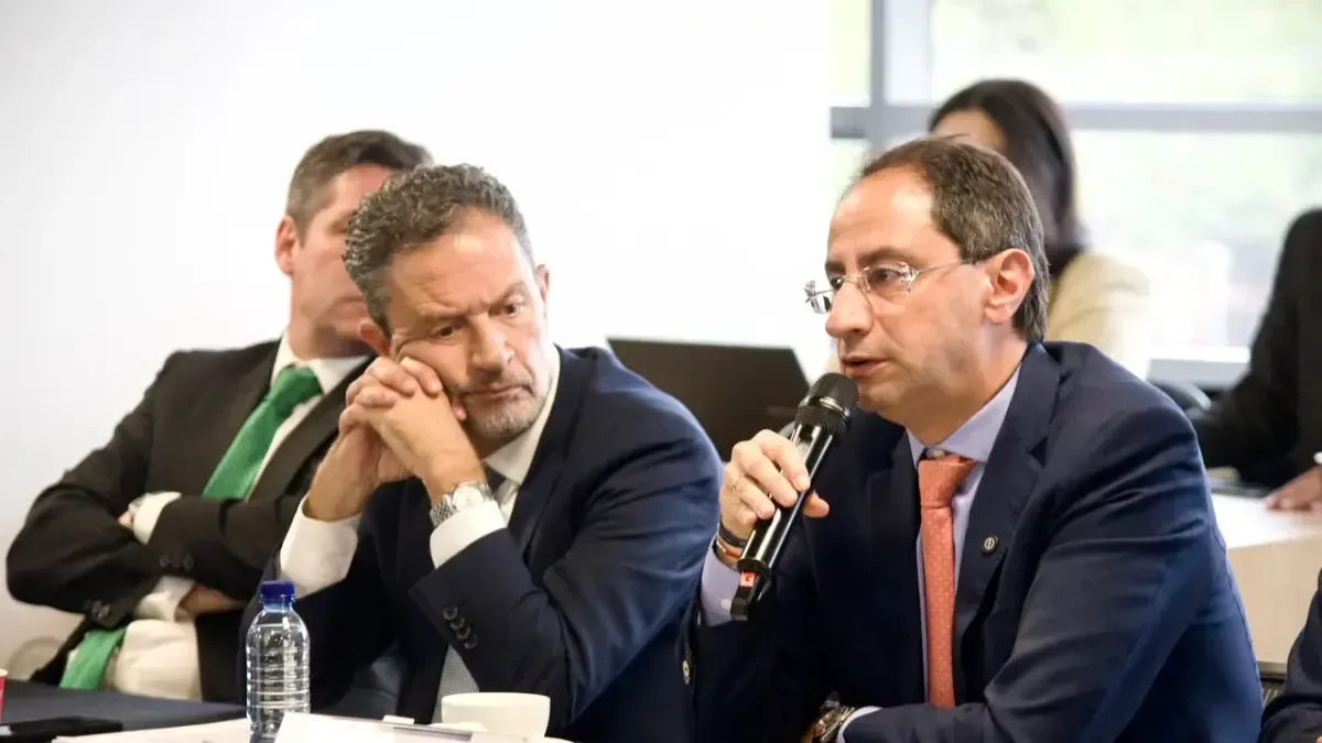 Empalme entre el Gobierno electo de Abelardo De La Espriella y la Contraloría identifica cuatro alertas billonarias