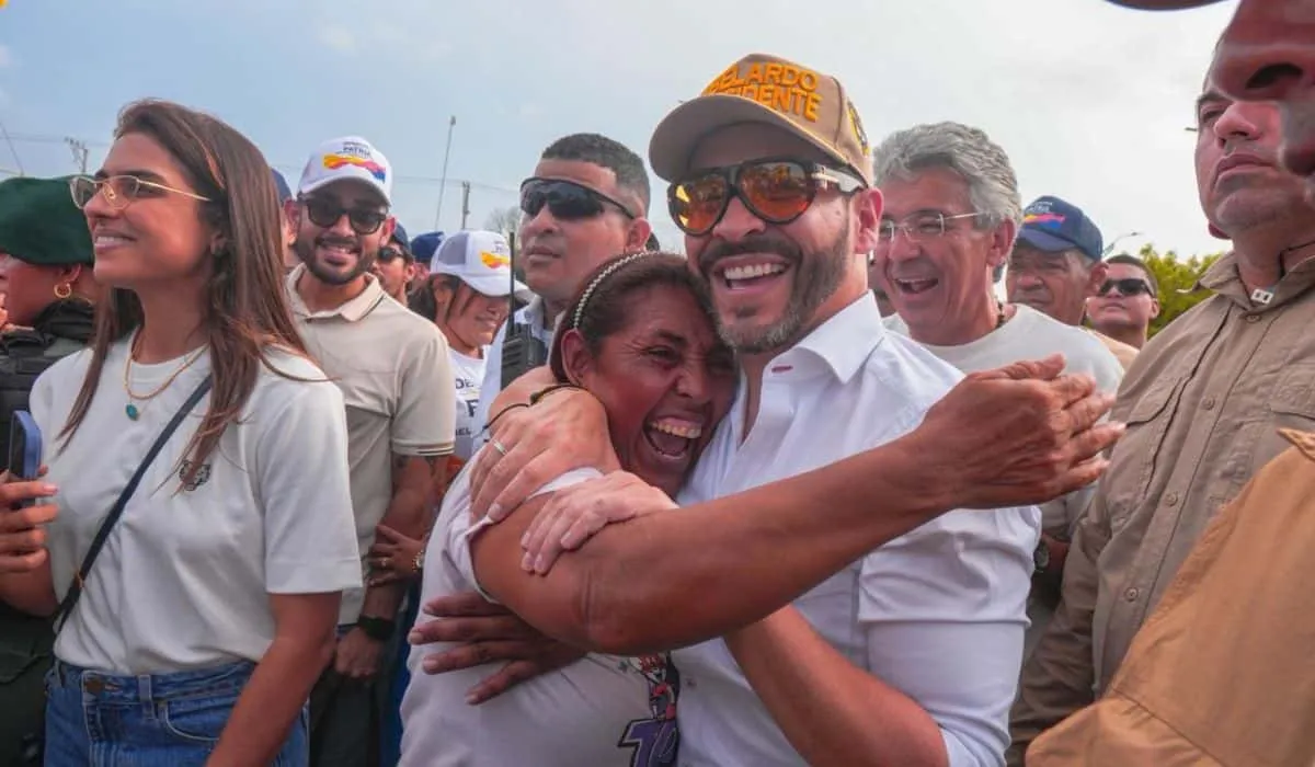 Empresarios llaman a la unidad al presidente electo Abelardo de la Espriella
