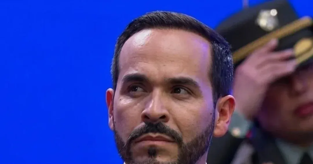De la Espriella anuncia que firmará un decreto de congelamiento del gasto público