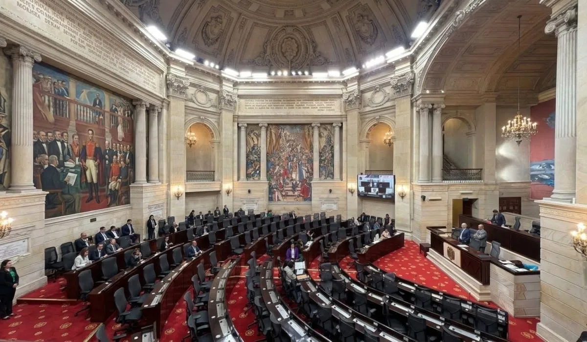 Congreso aprueba Presupuesto General de la Nación 2027 por 635 billones de pesos