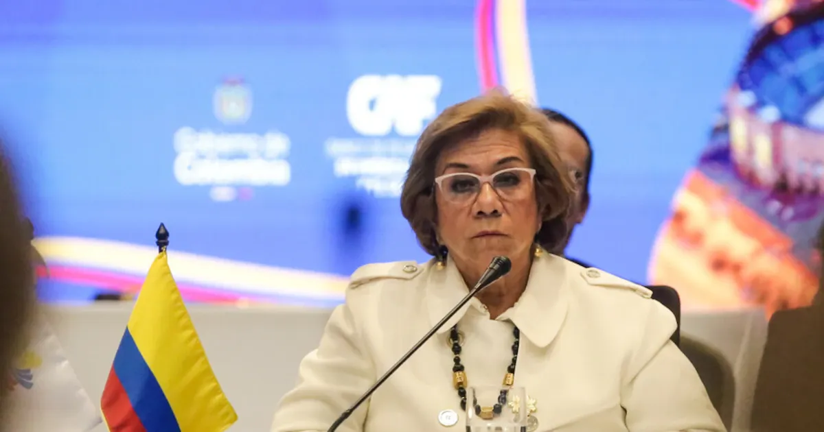 Equipo de empalme de Abelardo de la Espriella pone la lupa sobre decretos y resoluciones de la Cancillería