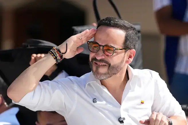 Abelardo de la Espriella celebra el reconocimiento de la derrota por parte de Iván Cepeda