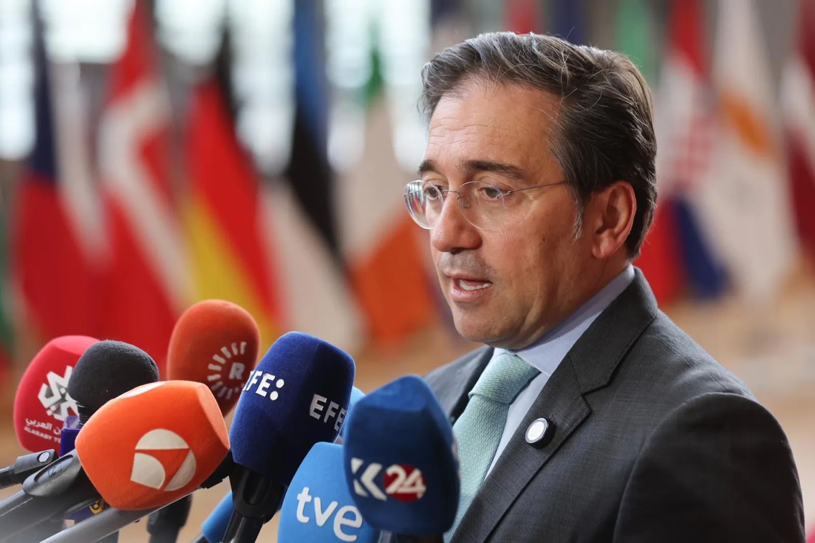 España expresa su voluntad de cooperar con el nuevo Gobierno de Abelardo de la Espriella