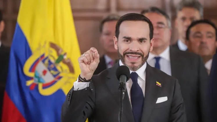 El Gobierno plantea reclusión de presos de alta peligrosidad en buques en altamar