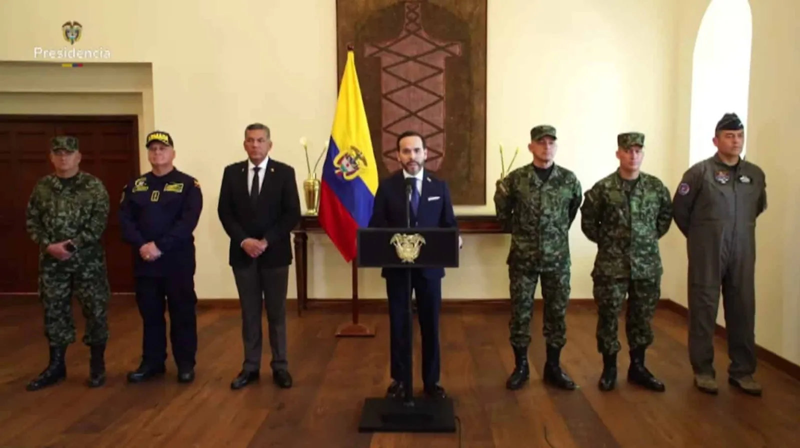 El presidente Abelardo de la Espriella designó la nueva cúpula militar del país