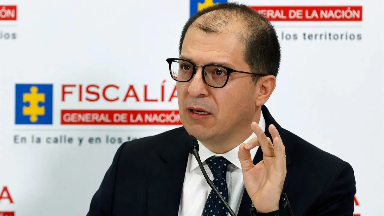 Exfiscal Francisco Barbosa afirma que "están cambiando las cosas" bajo el gobierno de De la Espriella