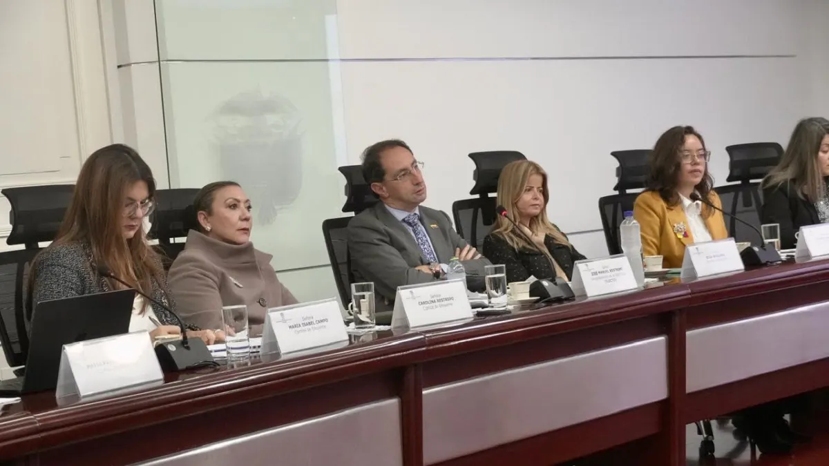 El presidente electo Abelardo de la Espriella ordena suspender el empalme con el gobierno de Gustavo Petro
