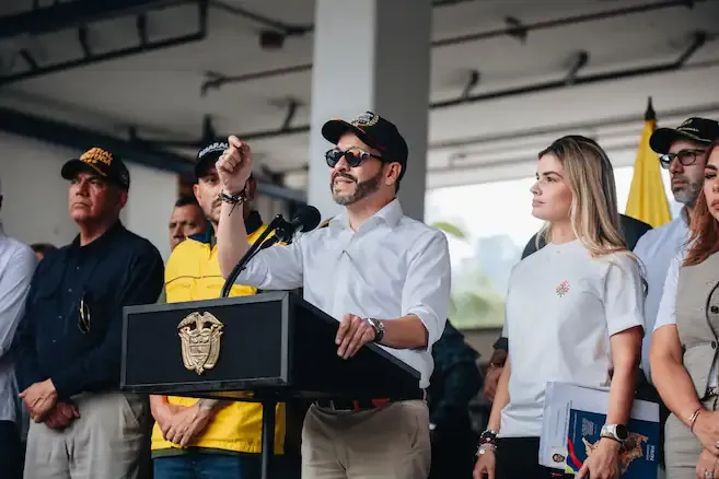 Presidente De la Espriella anuncia medidas para recuperar territorios golpeados por el terremoto