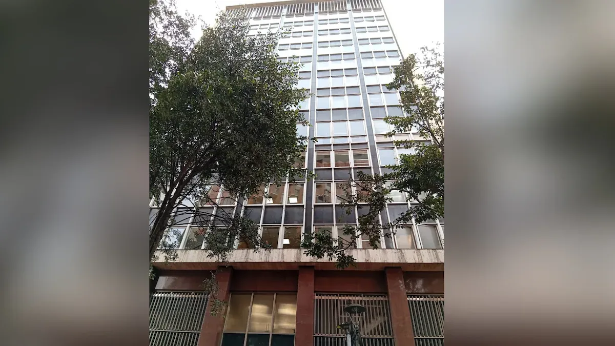 El presidente electo Abelardo De la Espriella se reúne con el Banco de la República