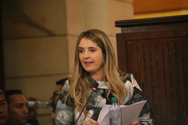 Paloma Valencia cuestiona decreto del Gobierno y advierte riesgos para la propiedad