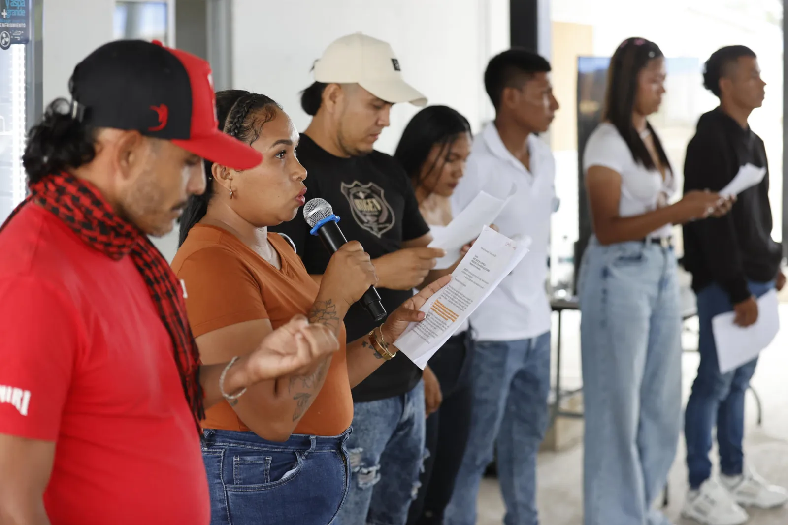 Exintegrantes de los Comandos de la Frontera piden a Abelardo de la Espriella continuar el proceso de paz en el sur de Colombia