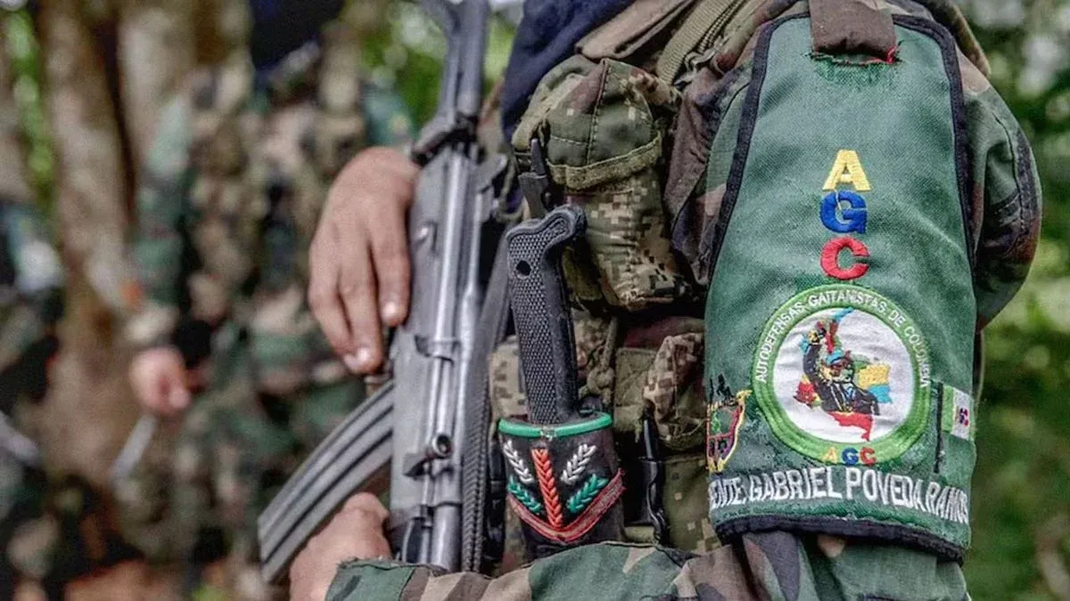 Fiscalía reactiva órdenes de captura contra tres exrepresentantes del Clan del Golfo
