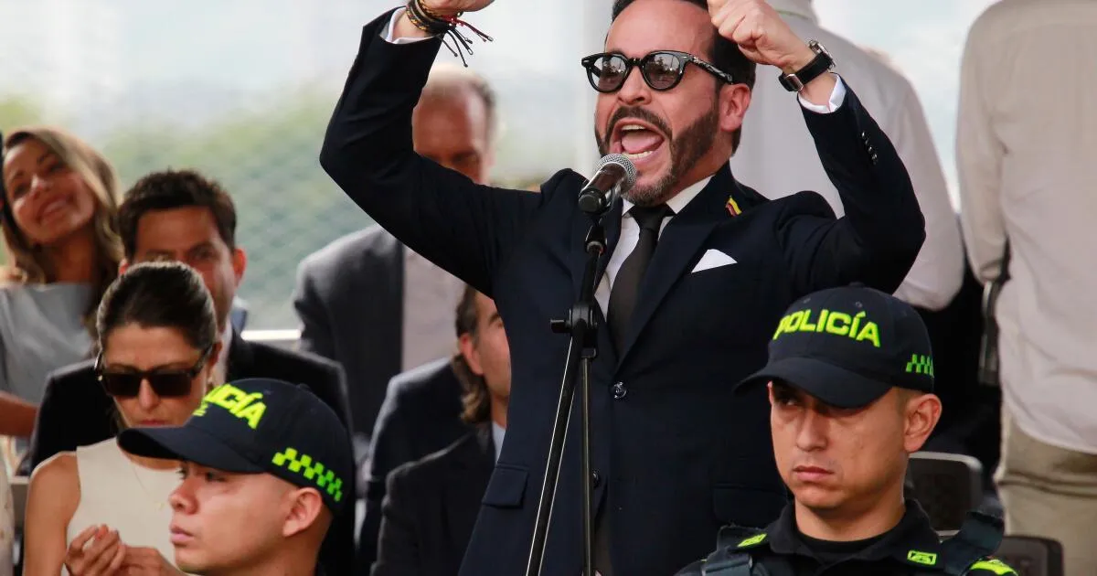 Interceptan vehículo con explosivos en vía del suroeste colombiano antes de la jura presidencial