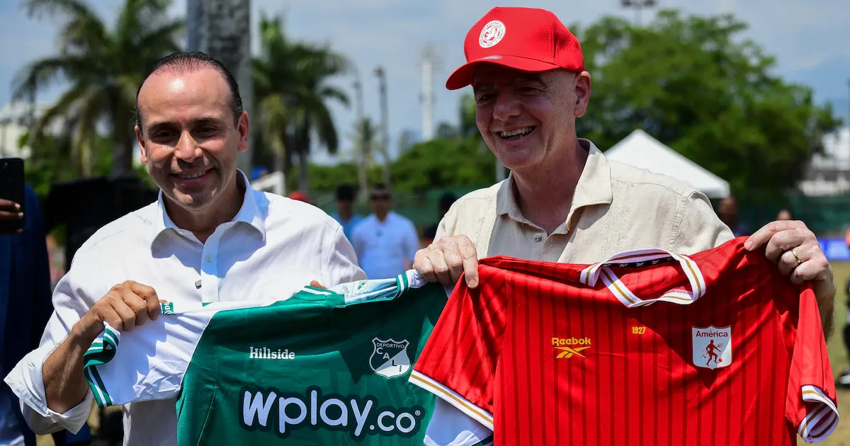El presidente de la FIFA visita Cali y luego viaja a la posesión de Abelardo de La Espriella