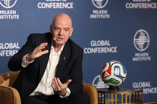 Cancillería desmiente la asistencia de Infantino a la posesión de Abelardo de la Espriella