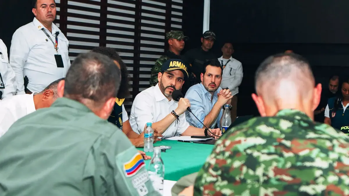 Presidente De La Espriella se reúne con gobernador de Bolívar en Mompox