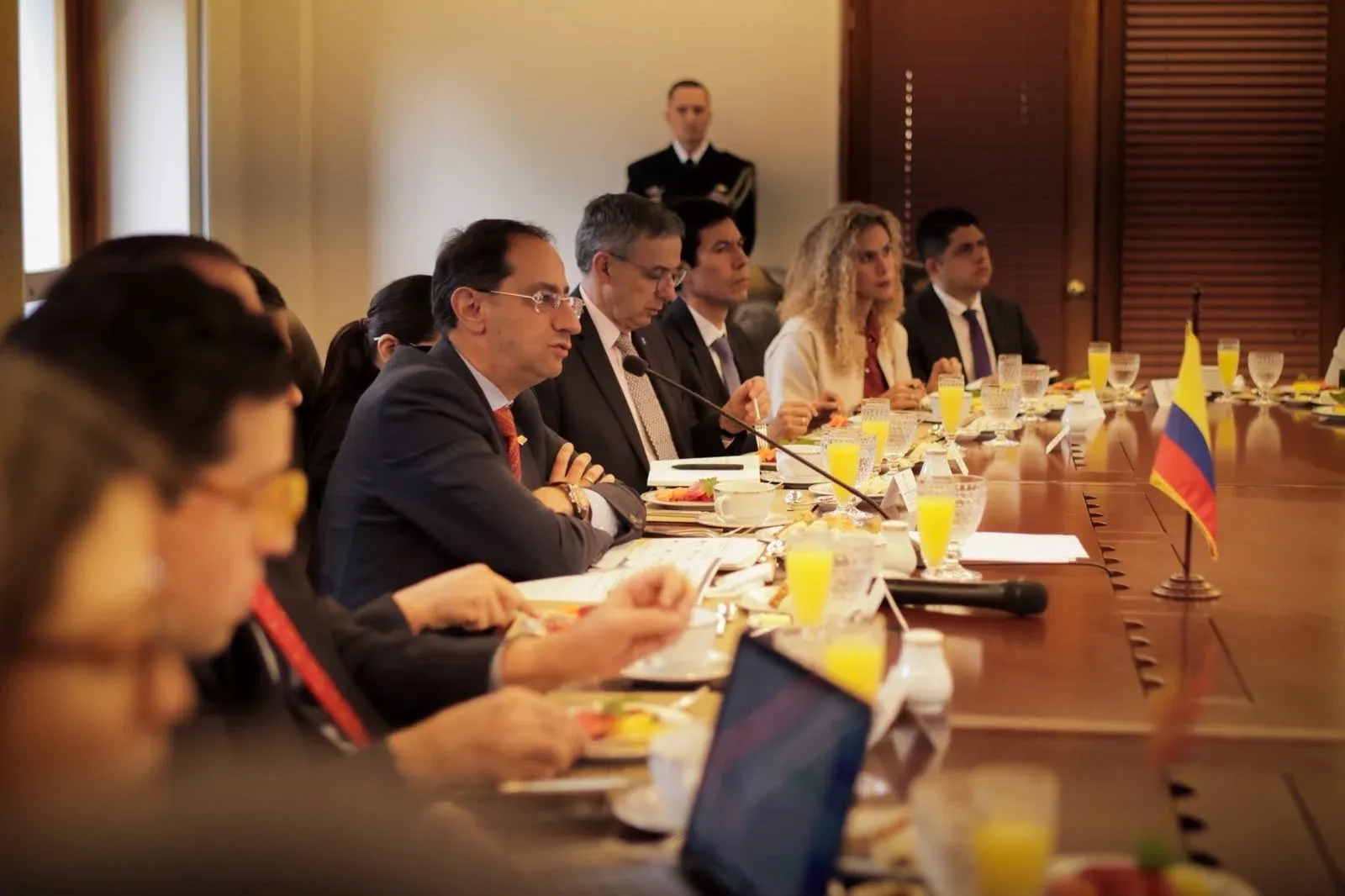 Gobierno activa plan de inversión con nueve ministerios para apuntar a un crecimiento del 6%