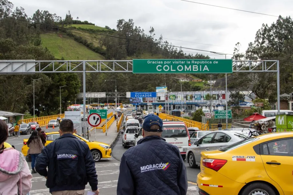 Gobierno adelanta el cierre de fronteras en Colombia por la segunda vuelta presidencial