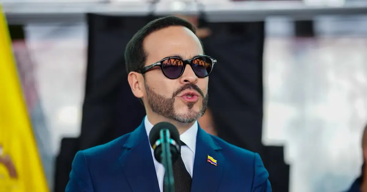 Gobierno alista decreto para que tutelas contra el Presidente lleguen al Consejo de Estado