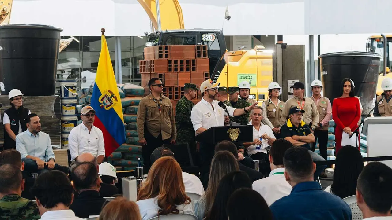 Presidente Abelardo de la Espriella anuncia auxilios y Fondo Milagro para damnificados por el sismo en Risaralda