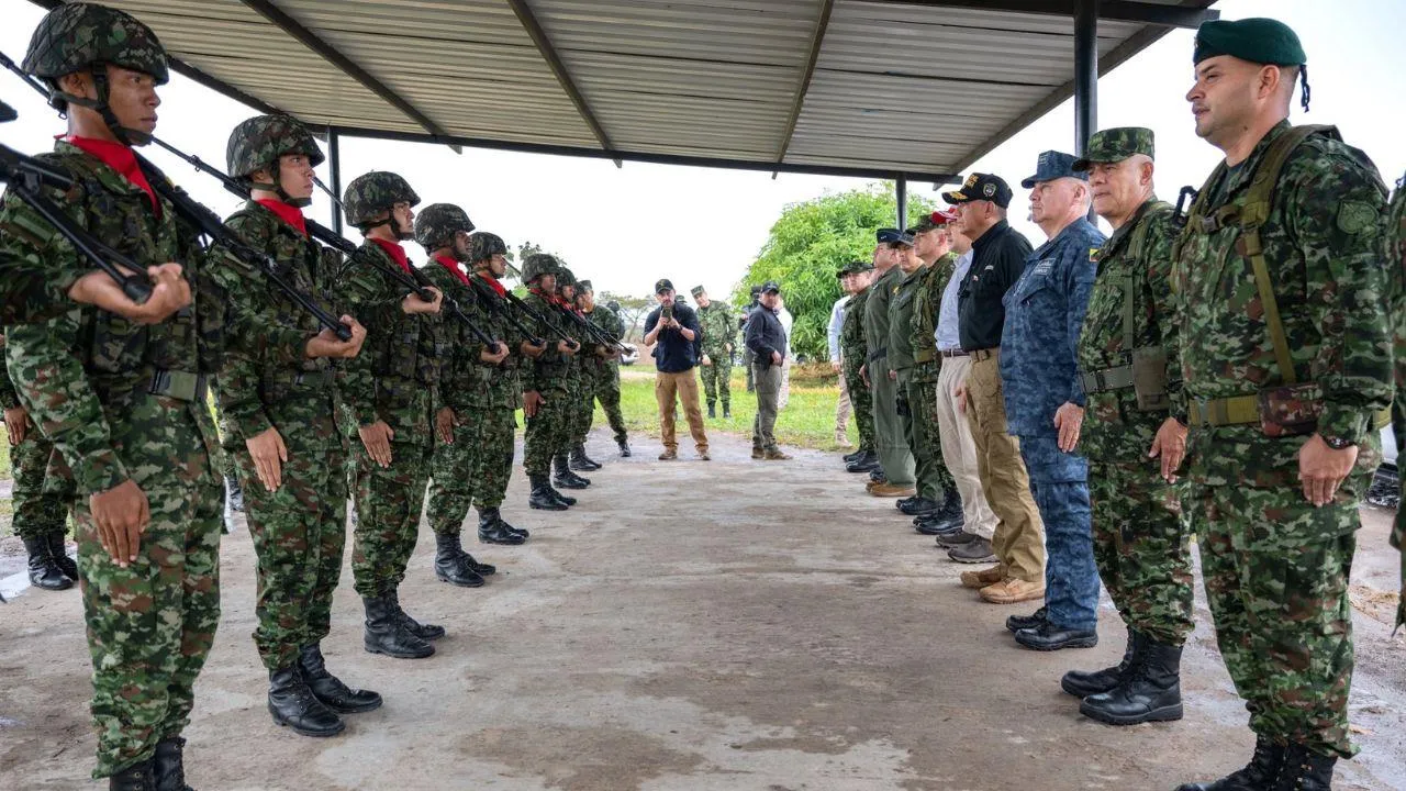 Gobierno refuerza la seguridad de 10 alcaldes del sur de Bolívar y anuncia nuevas estaciones de Policía