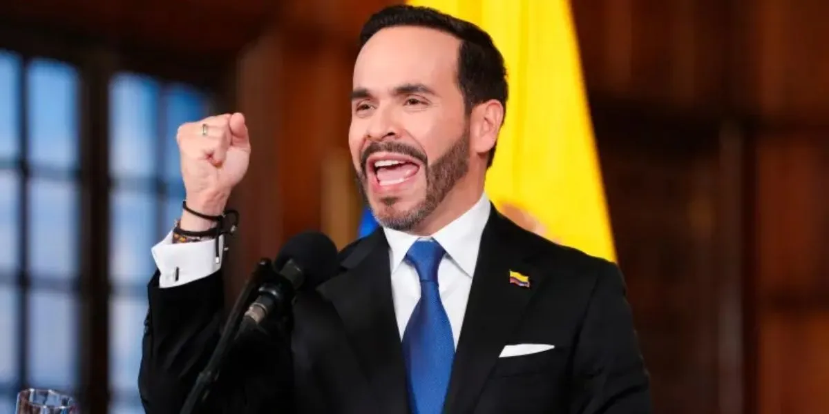 Presidente de la Espriella firma decreto que levanta la suspensión del porte de armas