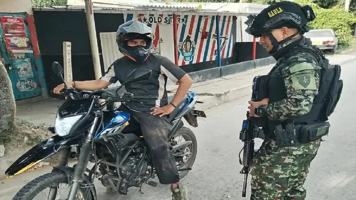 Colombia militariza Santa Marta y Riohacha tras una ola de violencia que deja cinco detenidos