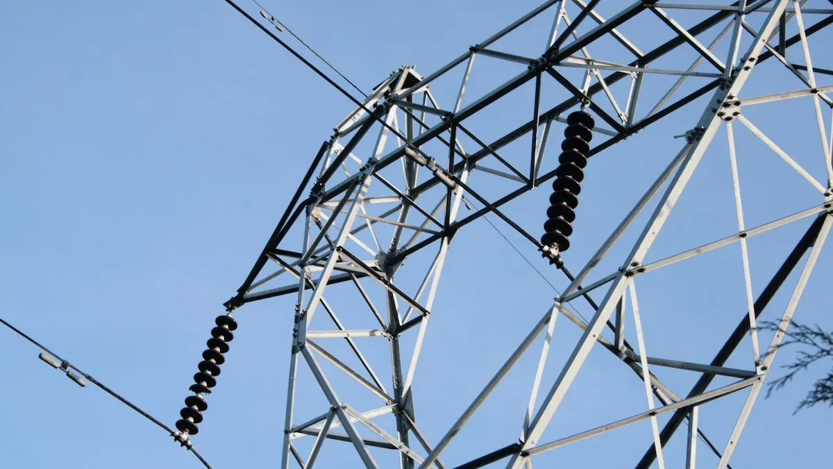 Gobierno anuncia dos medidas para blindar el suministro de energía en Colombia