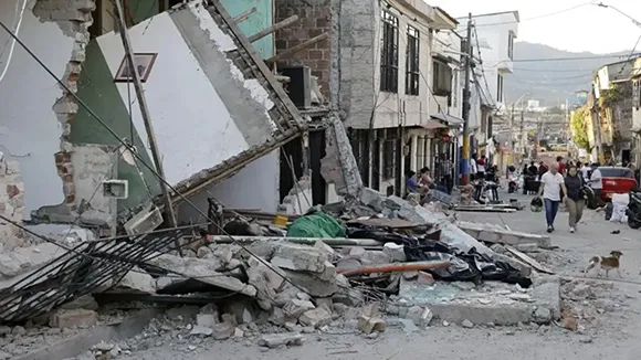 Gobierno de Colombia estima en 7.500 millones de dólares los daños del sismo de magnitud 7,4