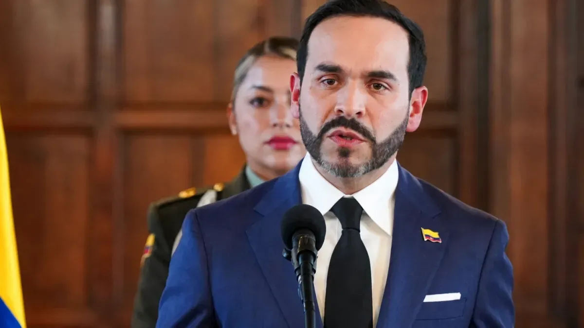 Gobierno De la Espriella objeta la ley del senador Cadavid que regulaba requisitos para cargos directivos