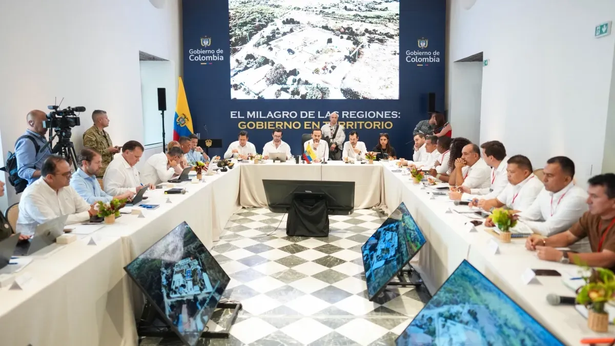 El Gobierno de La Espriella anuncia un paquete de obras clave para Cartagena, con un dique flotante de 13.000 toneladas