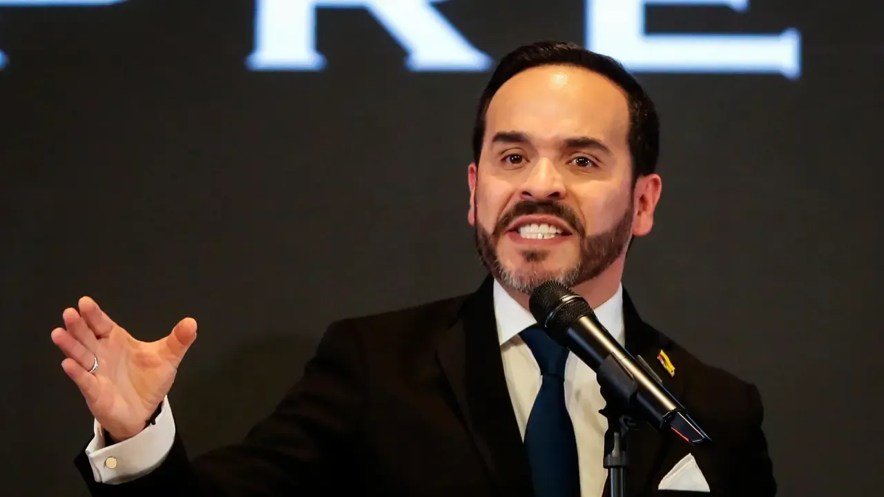 Gobierno electo de De La Espriella rechaza reforma tributaria de $21,9 billones