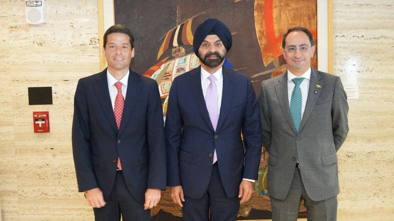 De la Espriella inicia en Washington la ruta hacia el Banco Mundial y el FMI