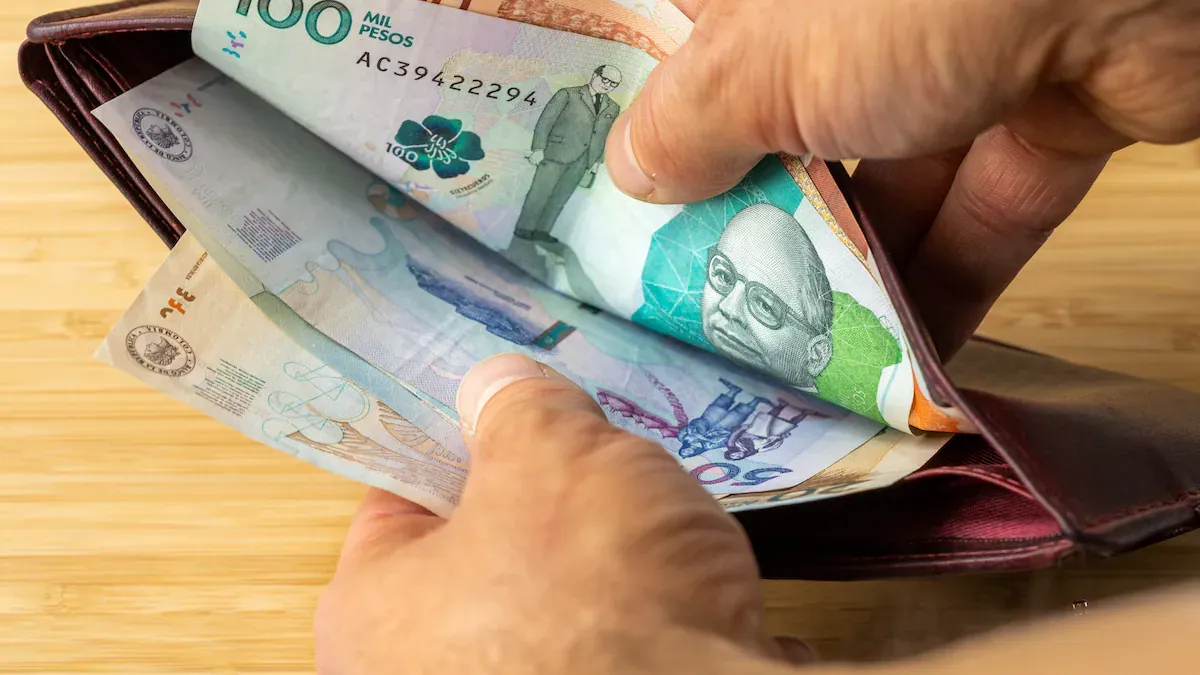 Gobierno nacional sale a las calles a verificar beneficiarios de pensiones y subsidios