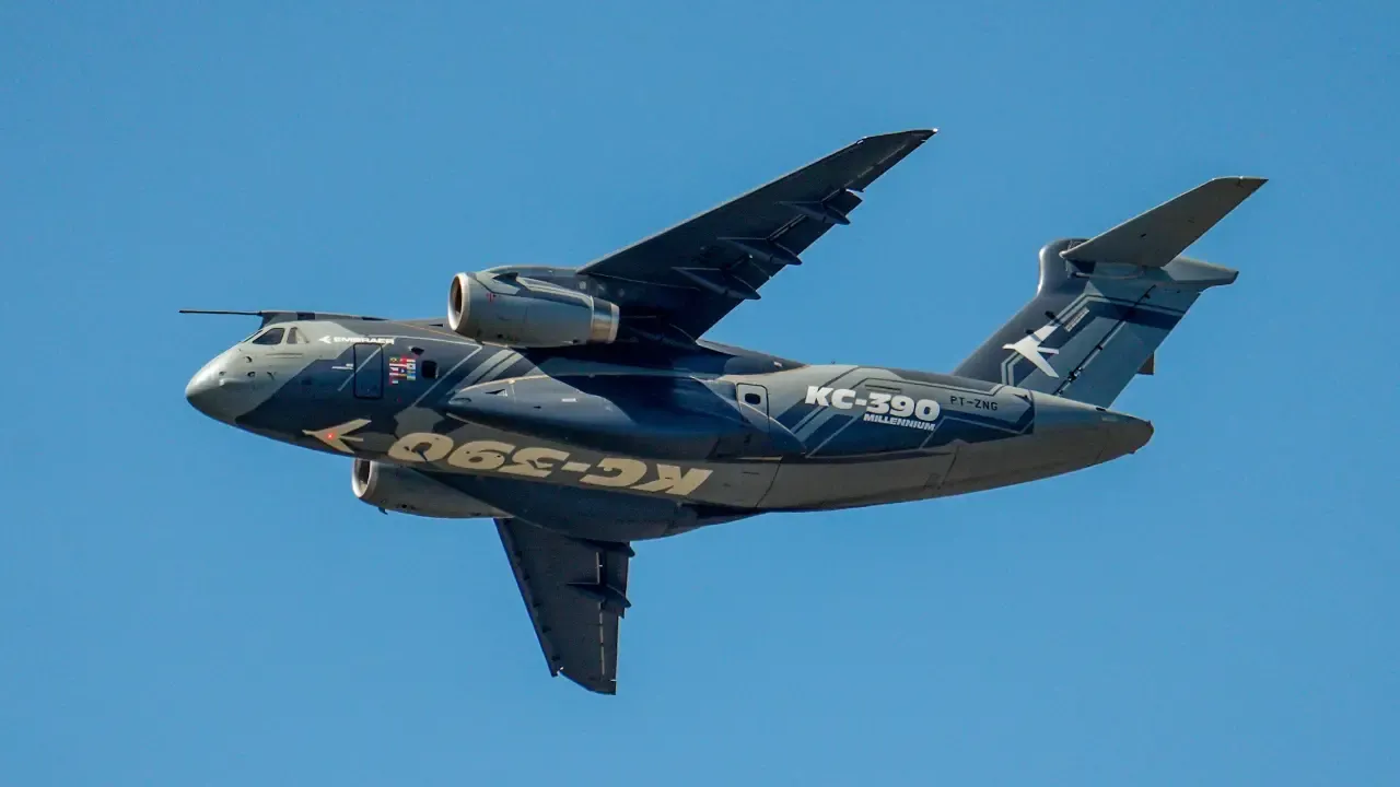 Ministerio de Defensa confirma compra de cuatro aeronaves militares por $1,5 billones al cierre del gobierno Petro