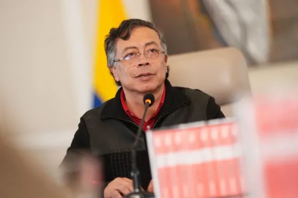 Colombia declara desastre nacional por riesgo de racionamiento de energía y escasez de agua