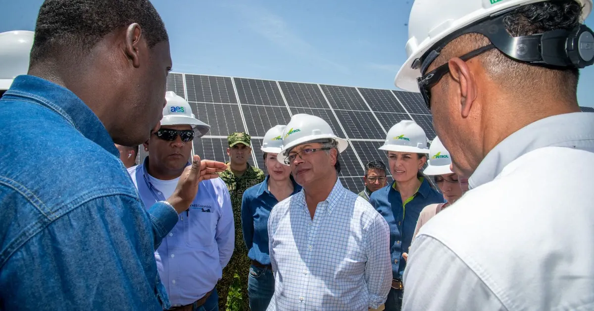 Un informe periodístico cuestiona las cifras de energía solar reportadas por el Ministerio de Minas