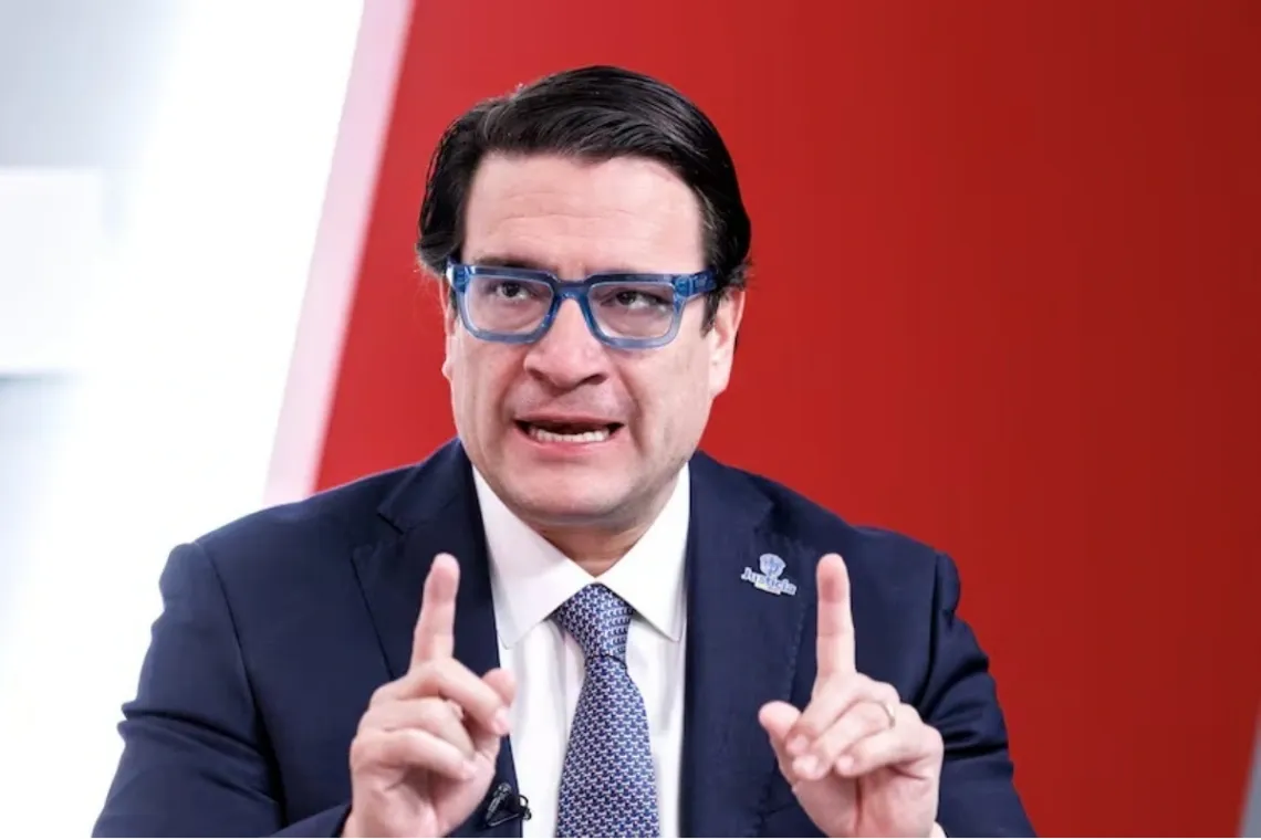 Gobierno prepara proyecto de ley de sometimiento para grupos armados