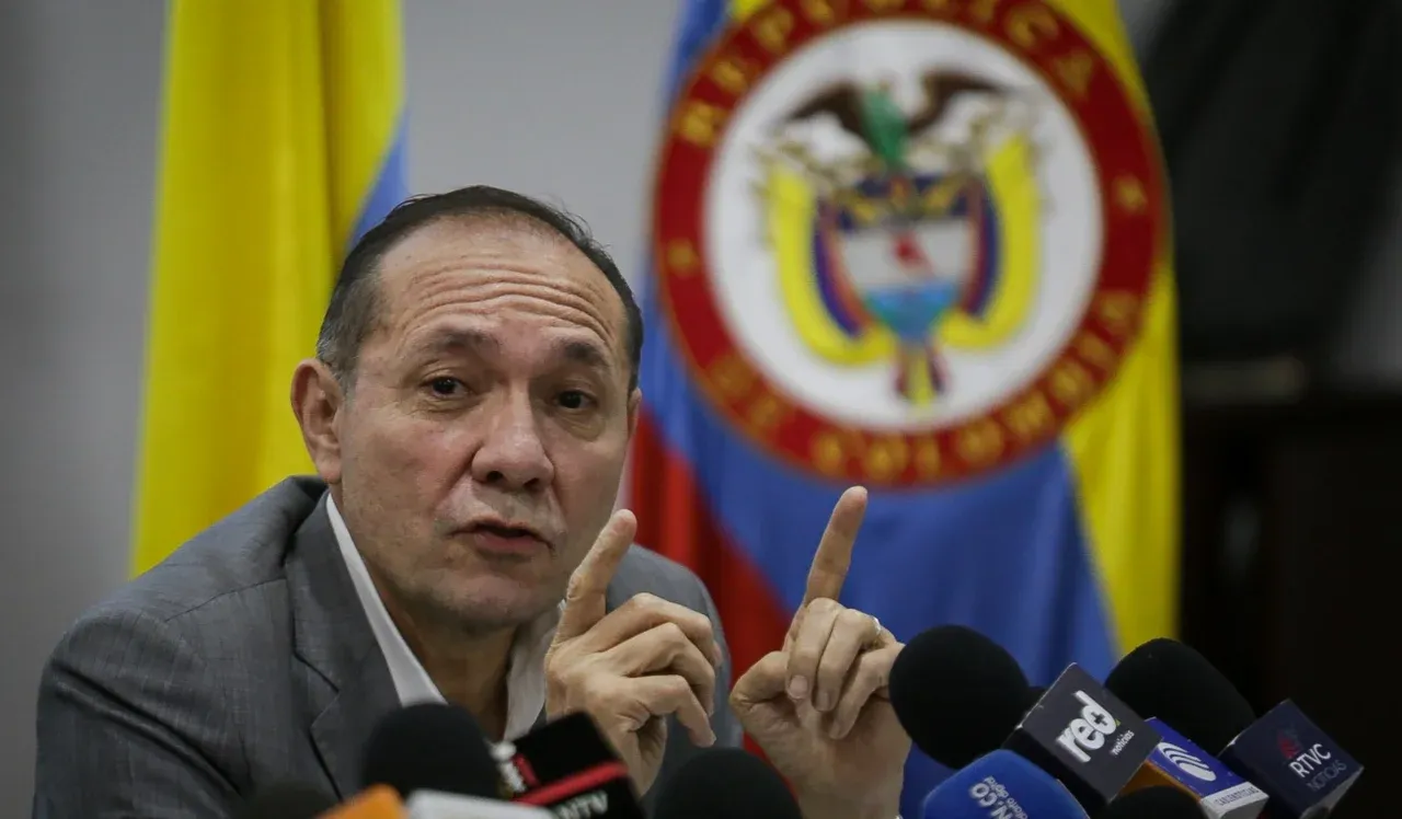 Ministerio de Trabajo recomienda trabajo en casa por riesgo en el suministro de gas natural