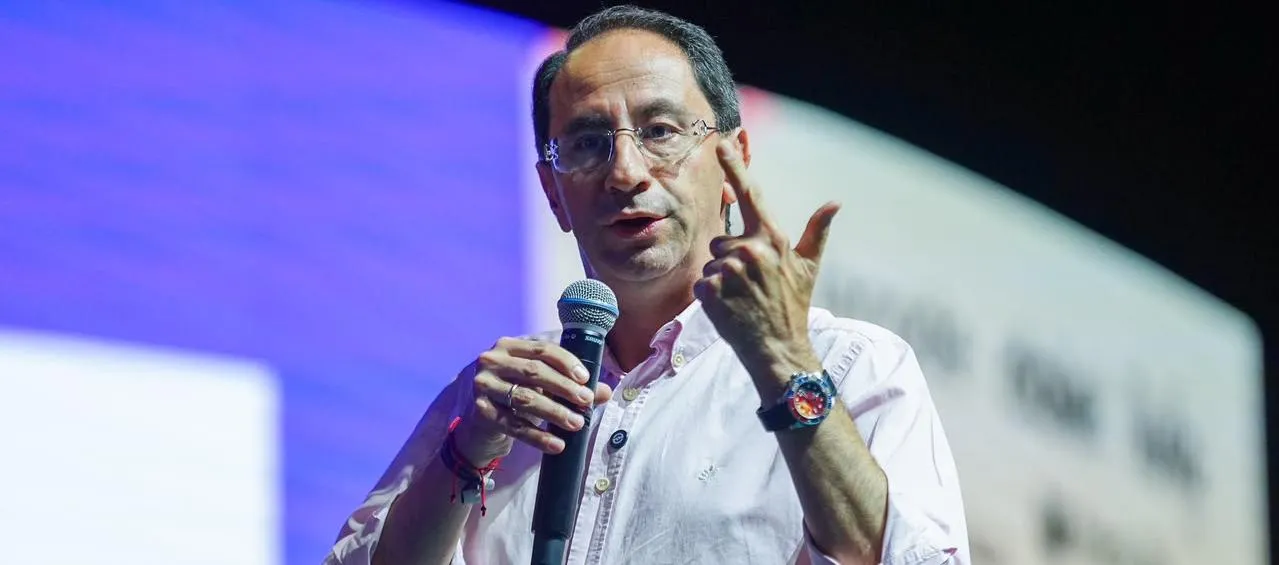 Vicepresidente Restrepo se distancia de propuesta para subir la edad de pensión