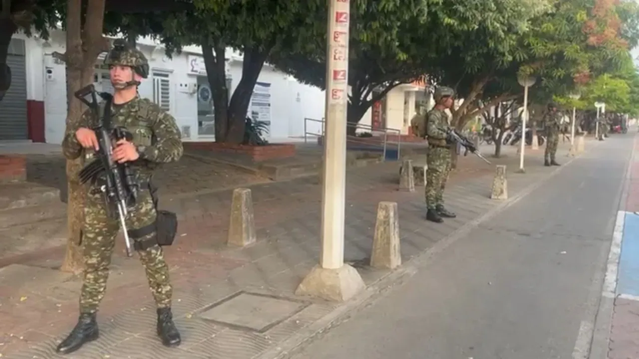 Presidente De La Espriella ordena operativos contra grupos ilegales en el sur del Cesar