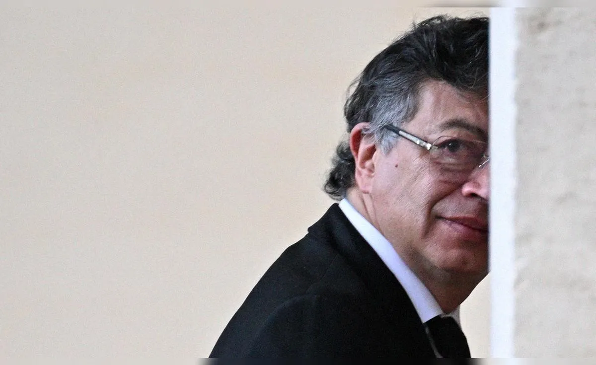 Petro confirma que no asistirá a la posesión de Abelardo de la Espriella y se reabre el debate por la sede