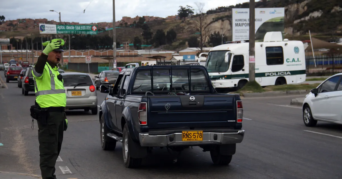 Colombia activa plan de movilidad para el receso escolar con más de 8 millones de vehículos en carretera