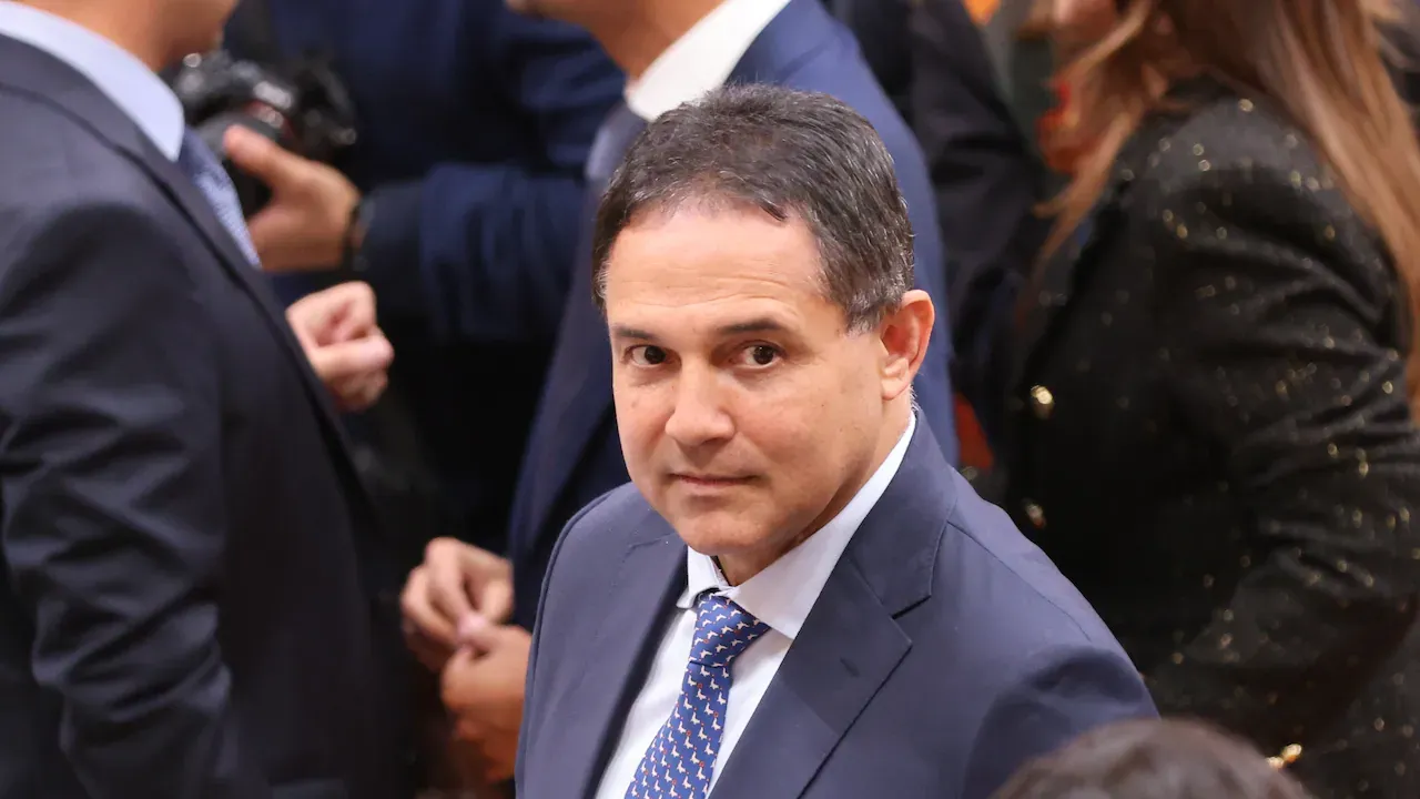 Honorio Henríquez fija líneas rojas del Congreso y ofrece diálogo al nuevo gobierno