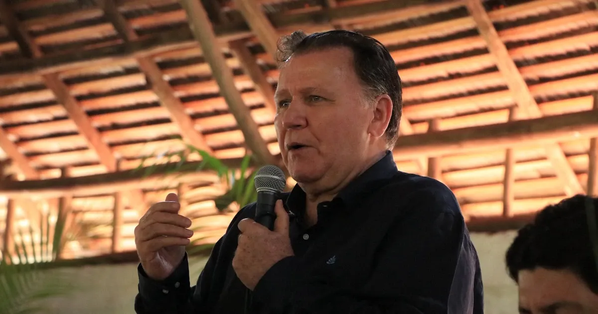 Juez ordena al ministro de Agricultura retractarse por declaraciones sobre la palabra “campesinos”